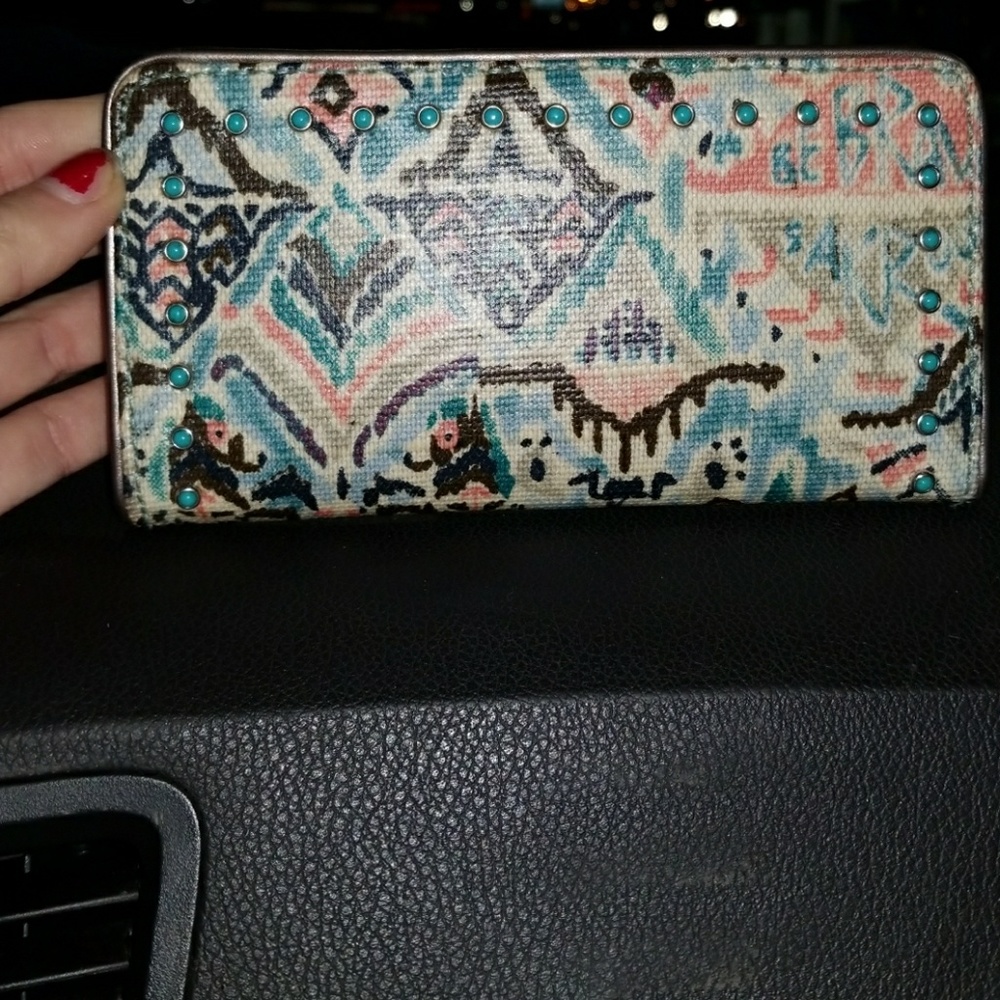Sakroots Wallet - Picture 2 of 3